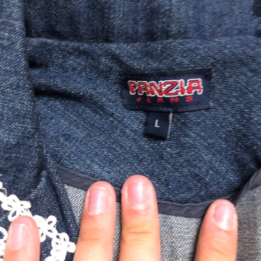 Jean jacket - Picture 4 of 5